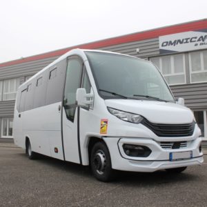 Minibus Iveco Daily 33 places